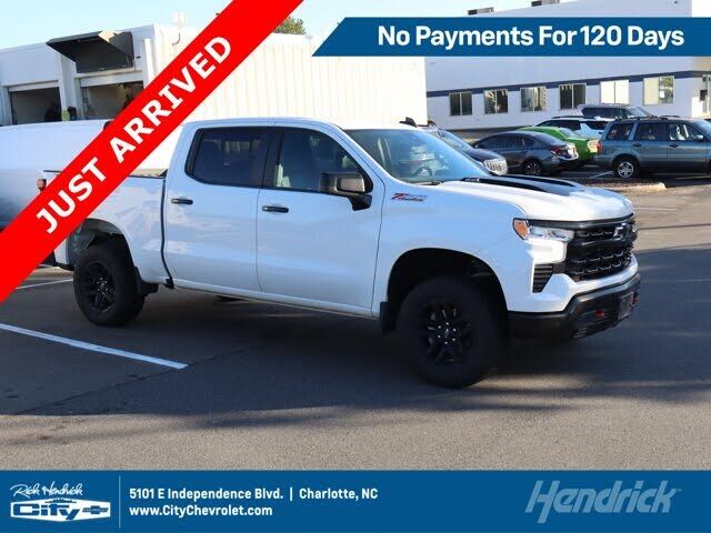 2023 CHEVROLET Silverado