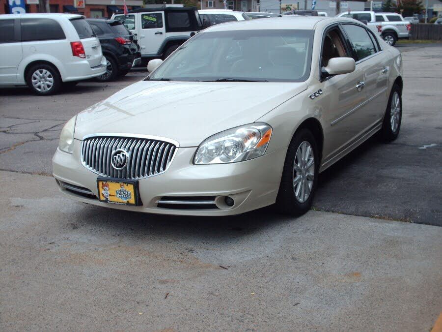 2010 BUICK Lucerne