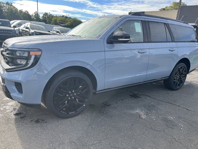2027 FORD Expedition