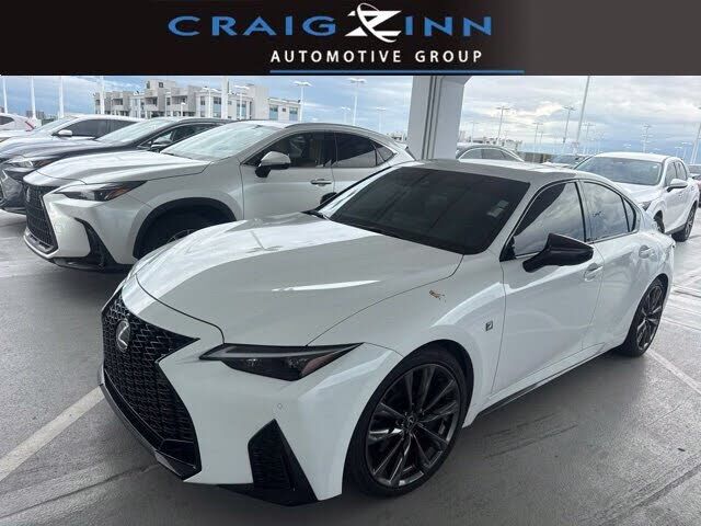 2025 LEXUS IS