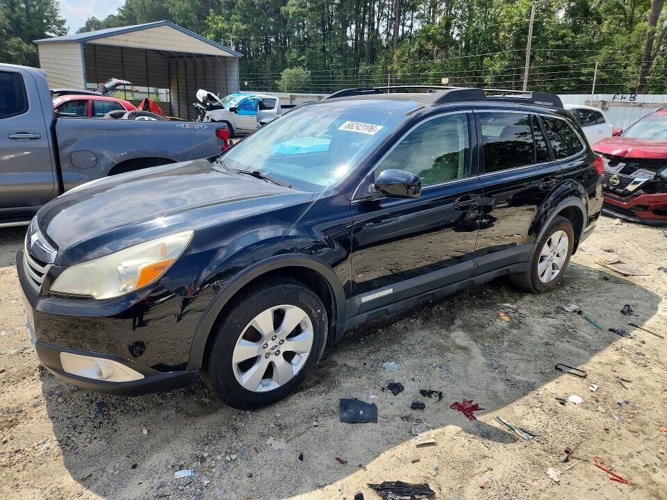 2012 SUBARU Outback