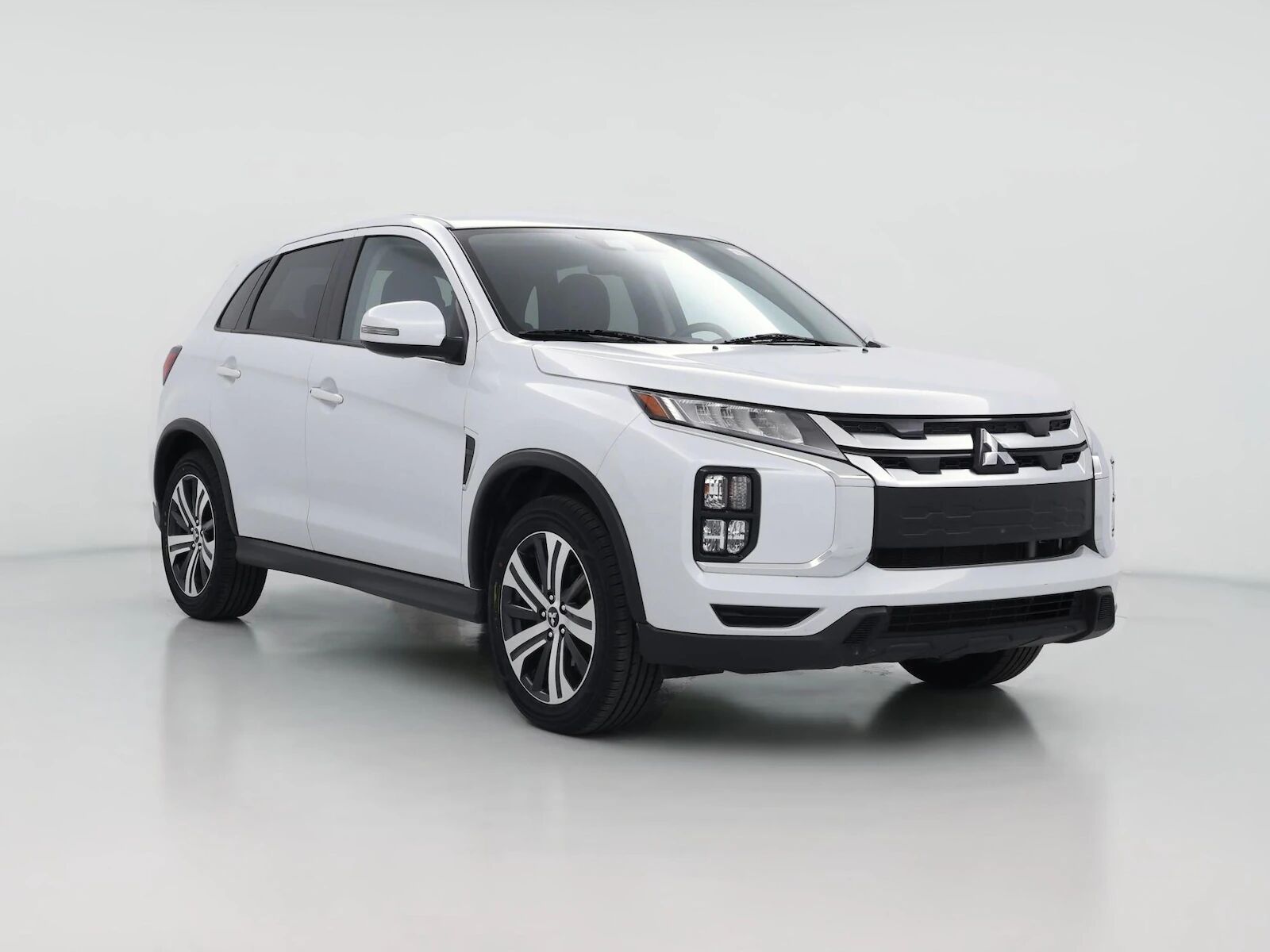2025 MITSUBISHI Outlander Sport