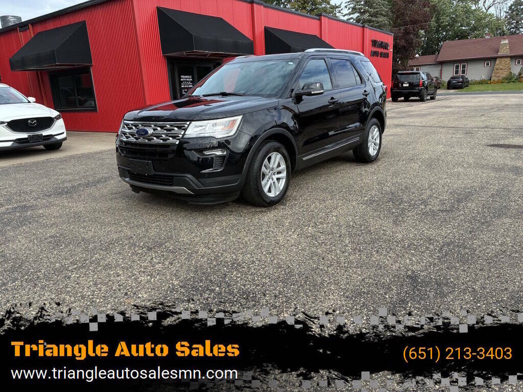 2018 FORD Explorer