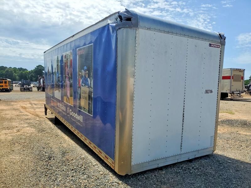 2018 ISUZU FTR