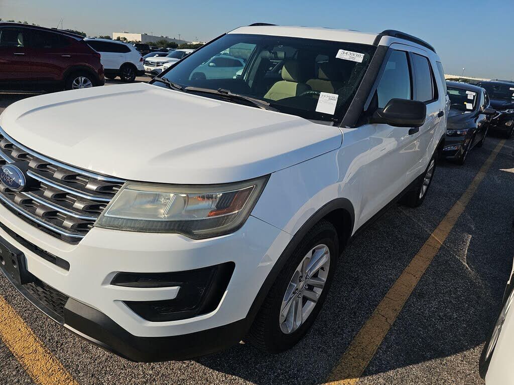 2017 FORD Explorer