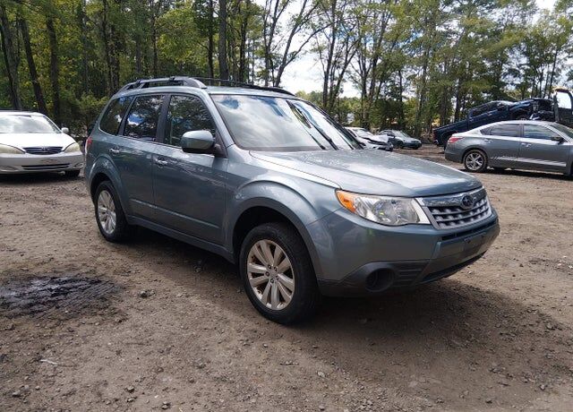 2013 SUBARU Forester