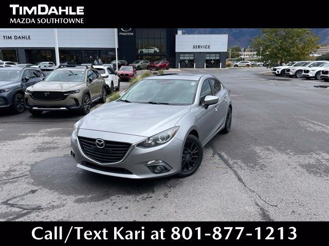 2015 MAZDA Mazda3