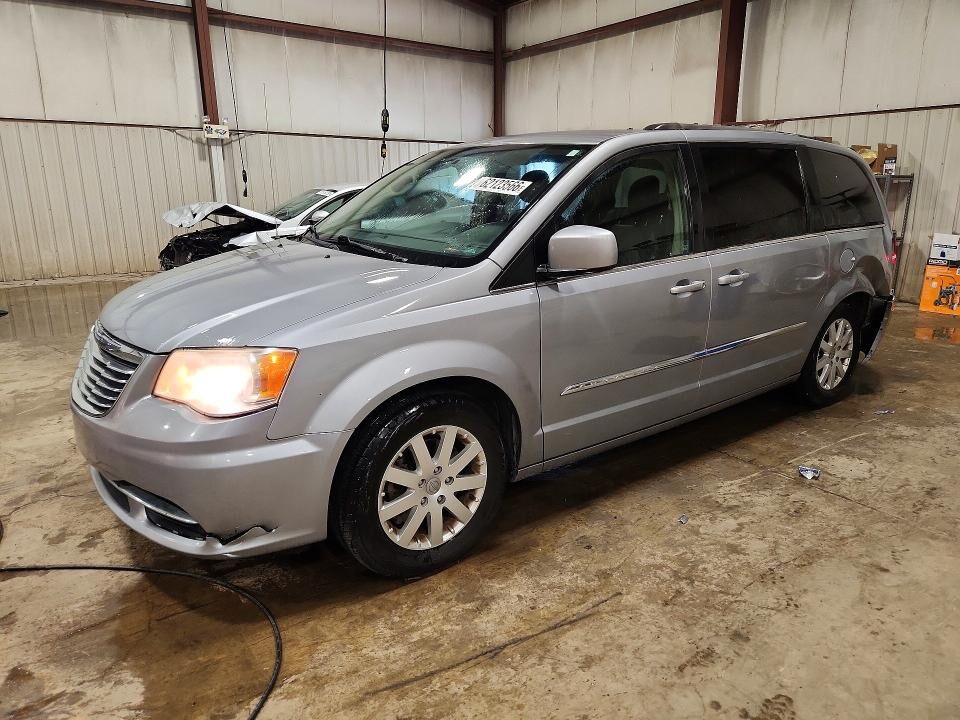 2014 CHRYSLER Town and Country