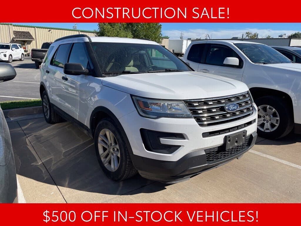 2017 FORD Explorer