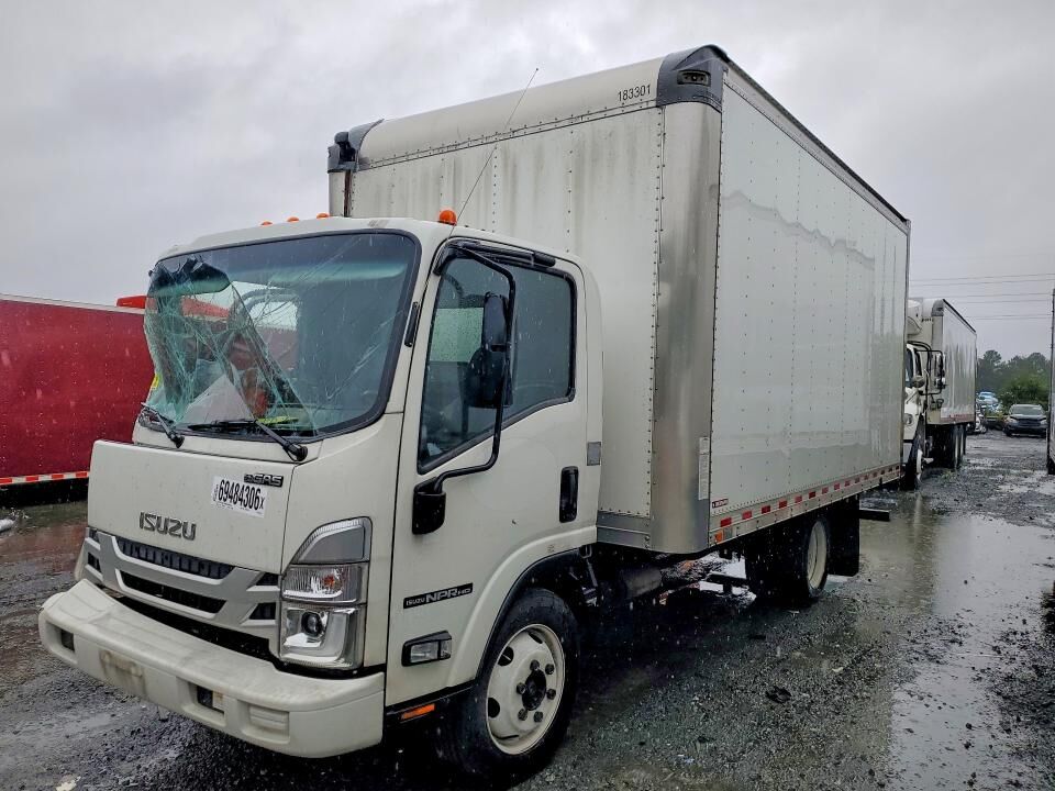 2023 ISUZU NPR-HD