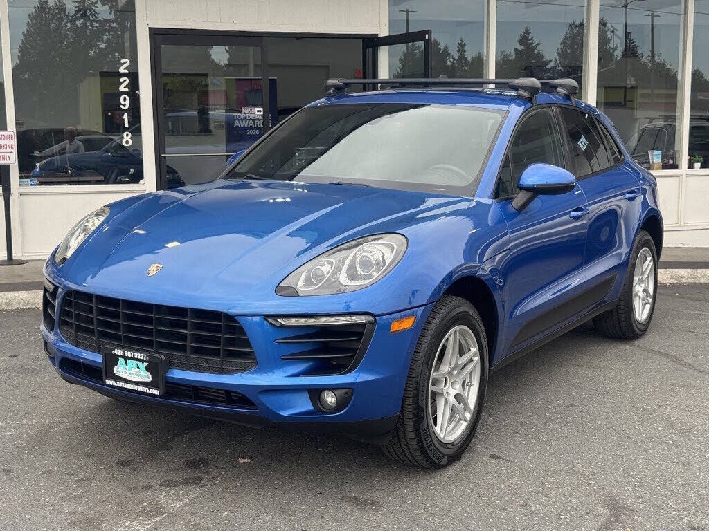 2018 PORSCHE Macan