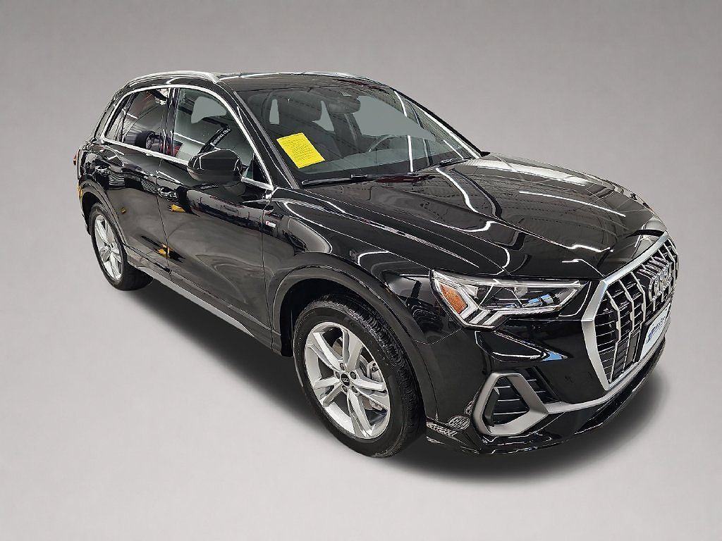 2021 AUDI Q3