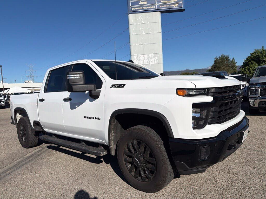 2025 CHEVROLET Silverado HD