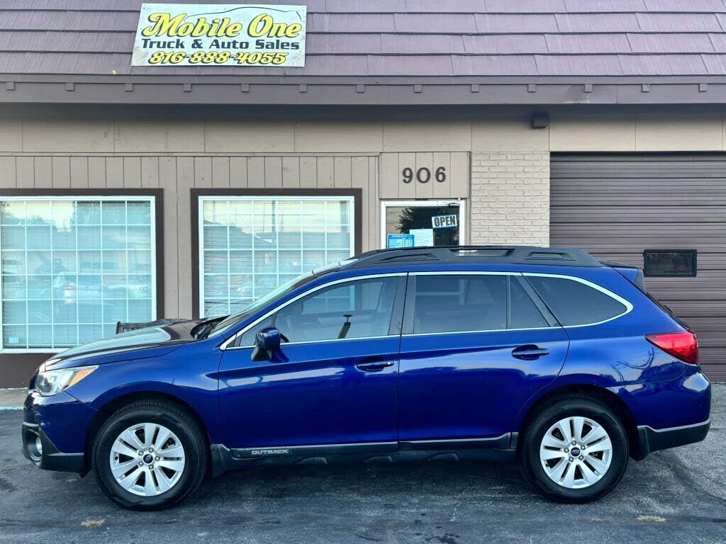 2015 SUBARU Outback