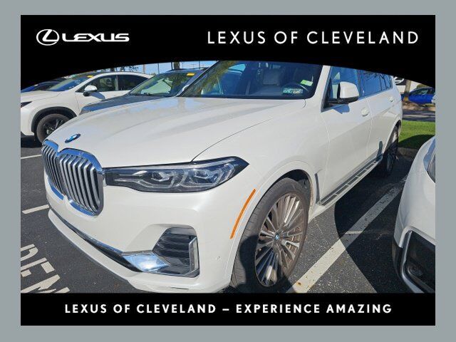 2022 BMW X7