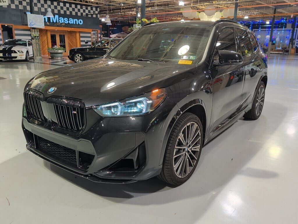 2025 BMW X1