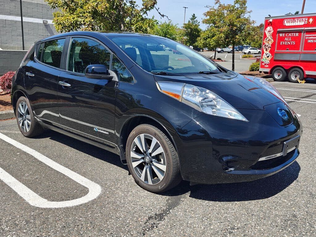 2017 NISSAN Leaf