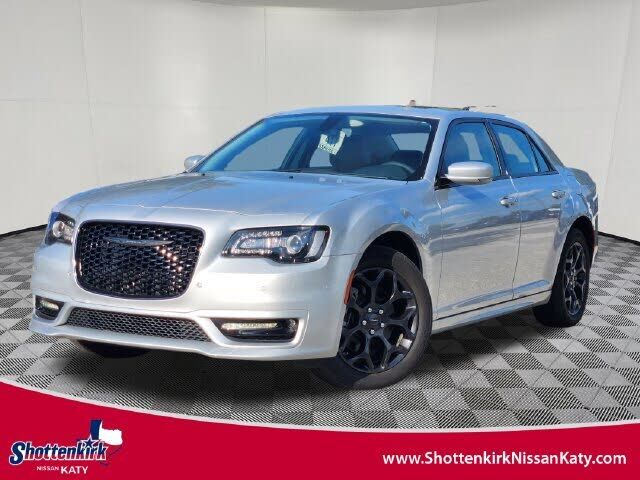 2023 CHRYSLER 300