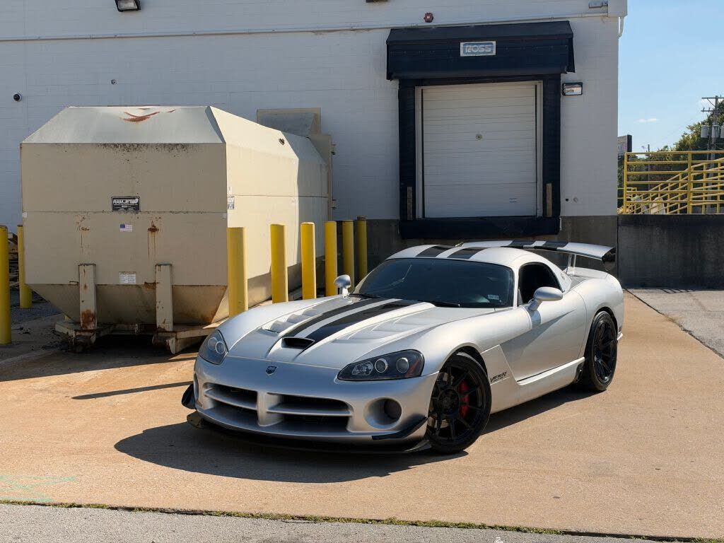 2009 DODGE Viper