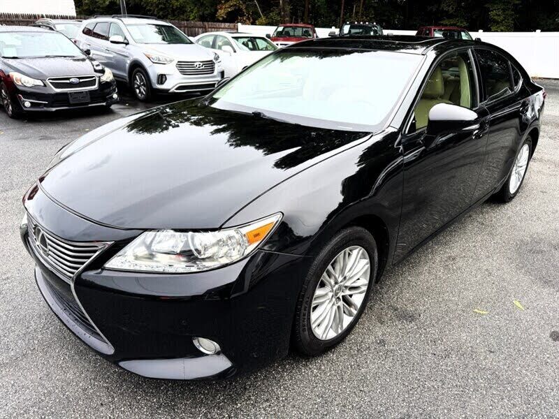 2013 LEXUS ES