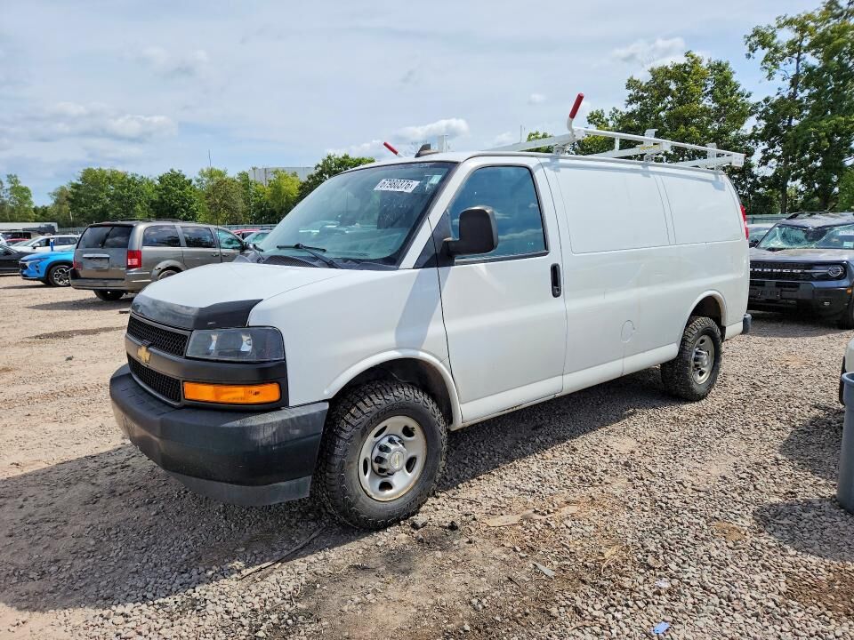 2020 CHEVROLET Express