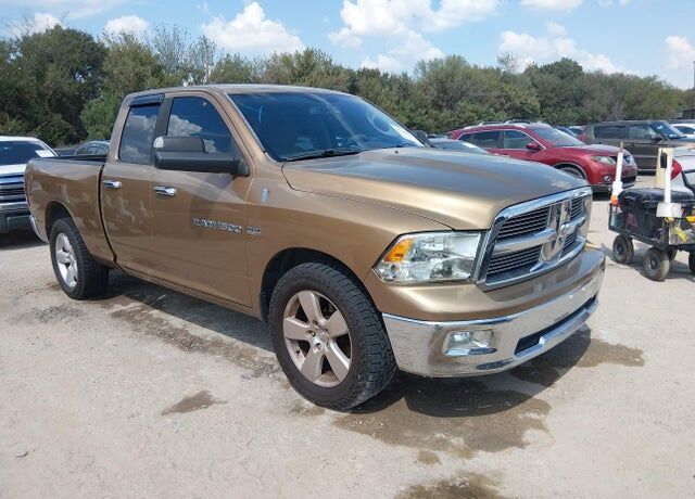 2012 DODGE Ram