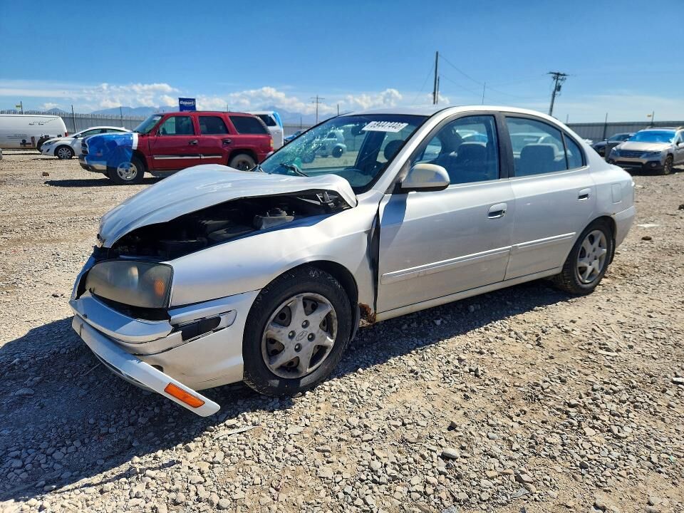 2004 HYUNDAI Elantra