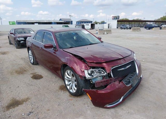 2018 CHRYSLER 300