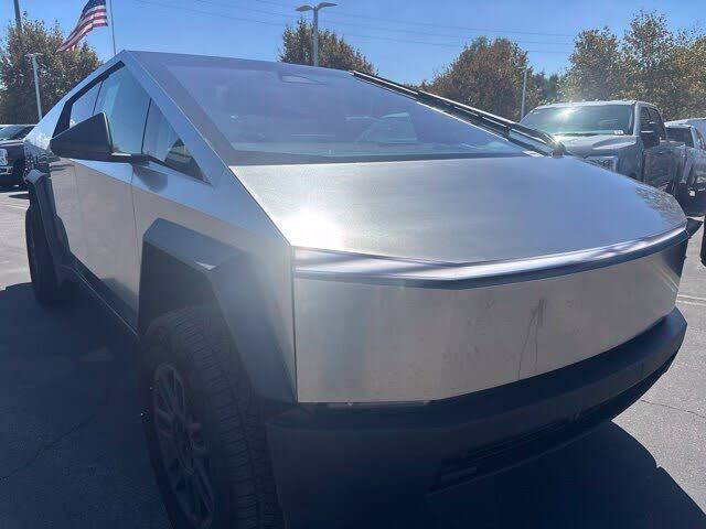 2026 TESLA Cybertruck