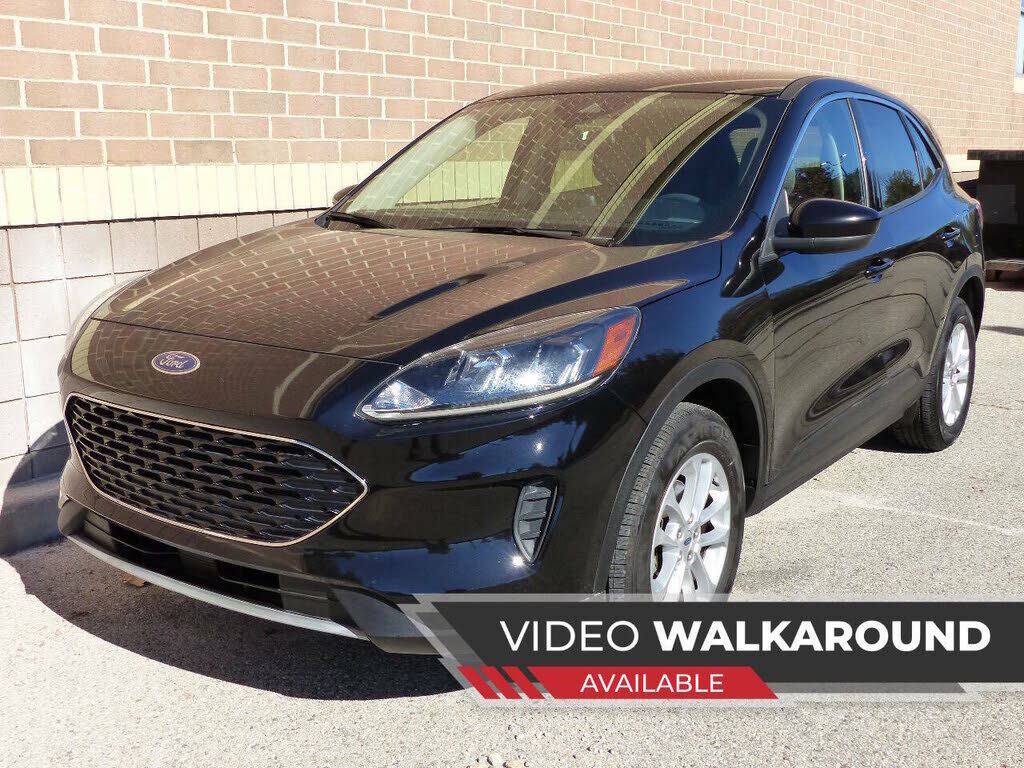 2020 FORD Escape