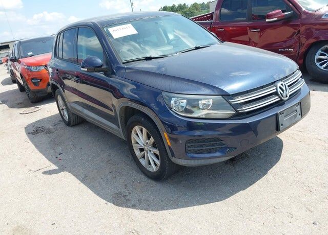 2014 VOLKSWAGEN Tiguan