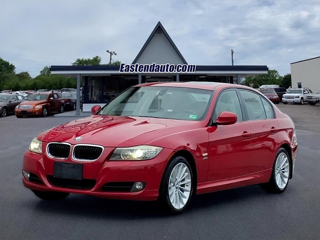 2011 BMW 3 Series