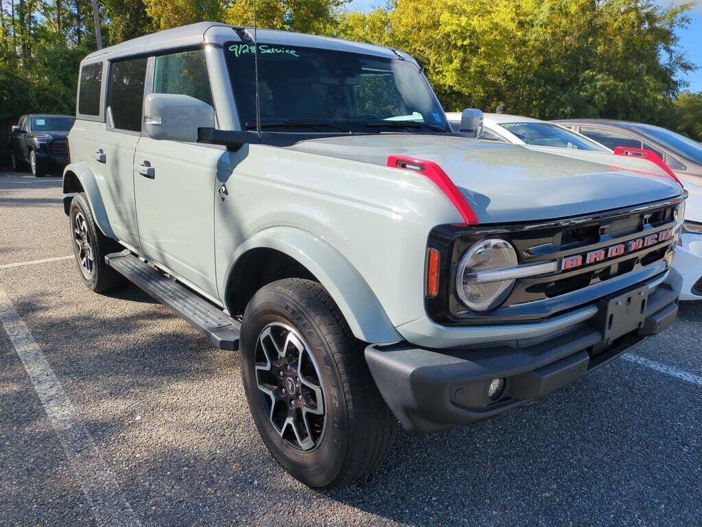 2023 FORD Bronco