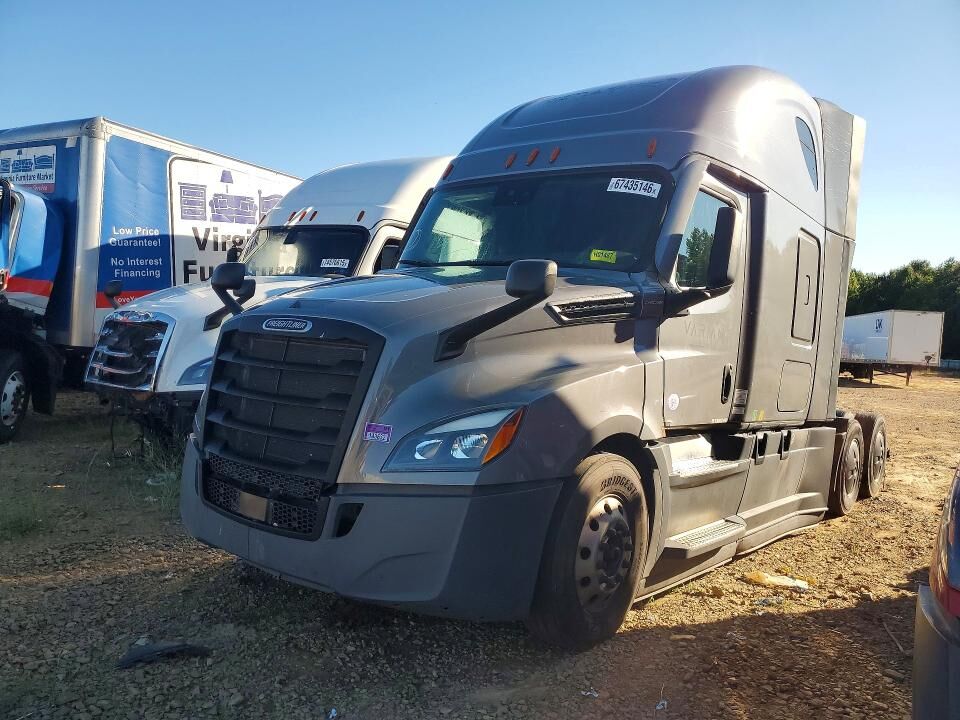 2022 FREIGHTLINER Cascadia