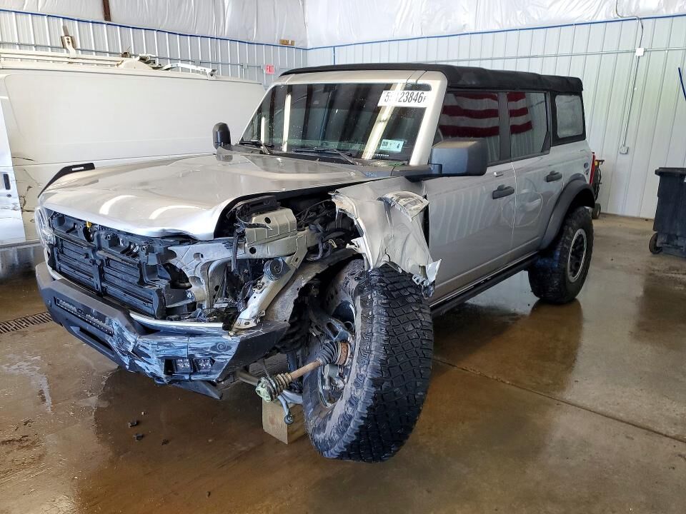 2022 FORD Bronco