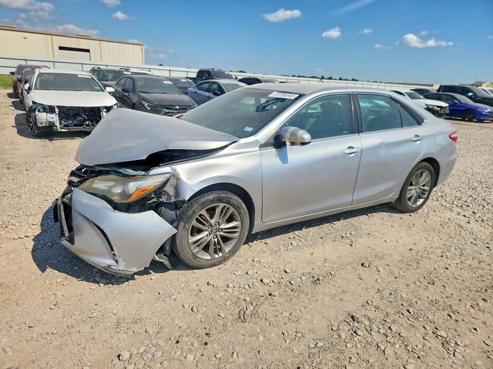 2017 TOYOTA Camry