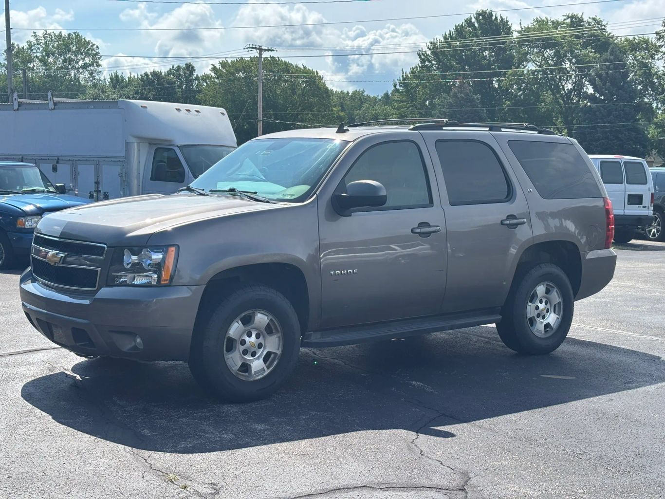 2011 CHEVROLET Tahoe