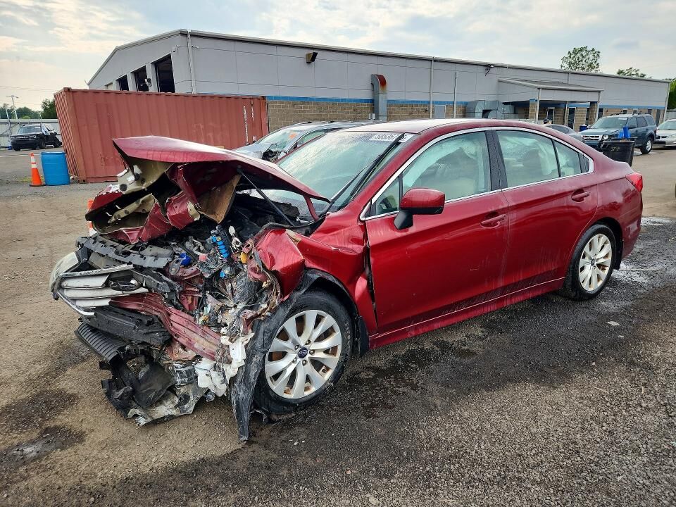 2016 SUBARU Legacy