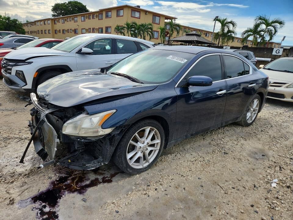 2009 NISSAN Maxima