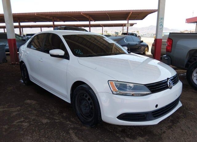 2012 VOLKSWAGEN Jetta