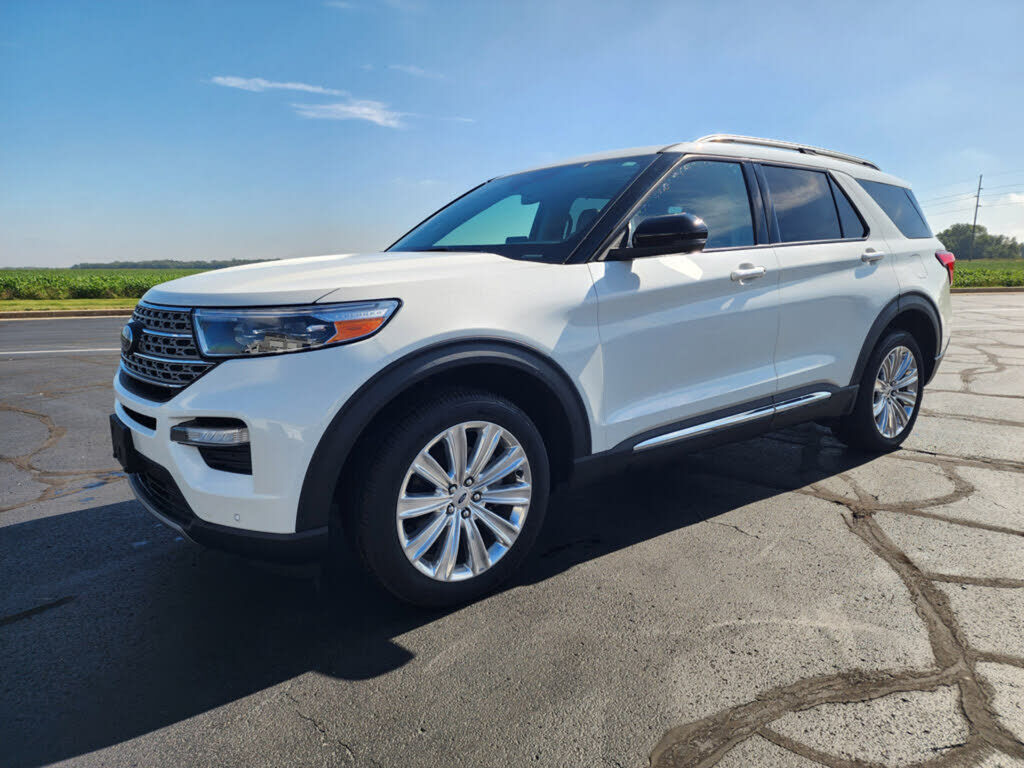 2022 FORD Explorer