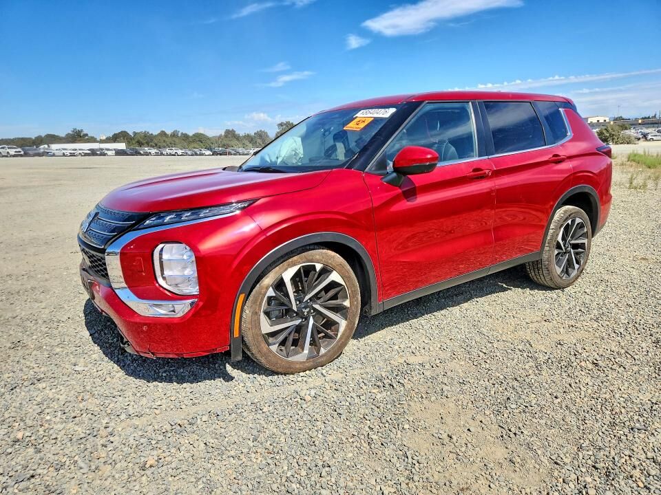 2024 MITSUBISHI Outlander
