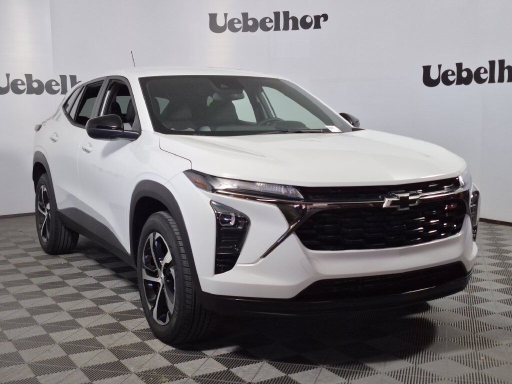 2026 CHEVROLET Trax