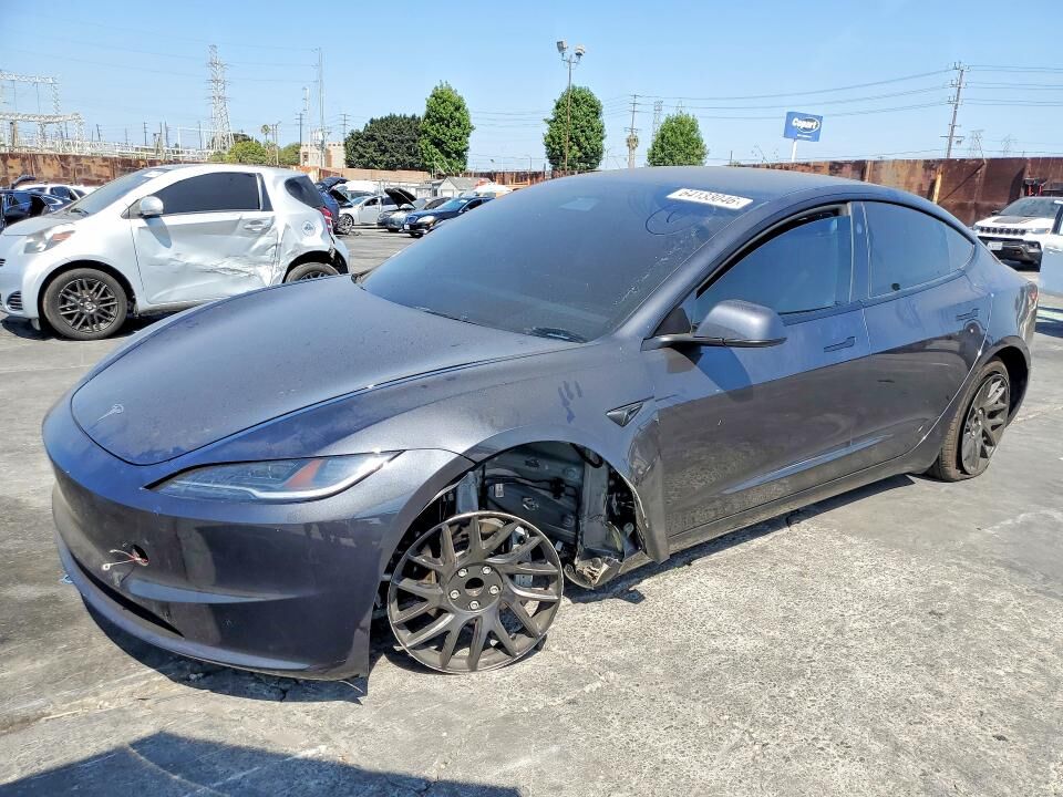 2024 TESLA Model 3