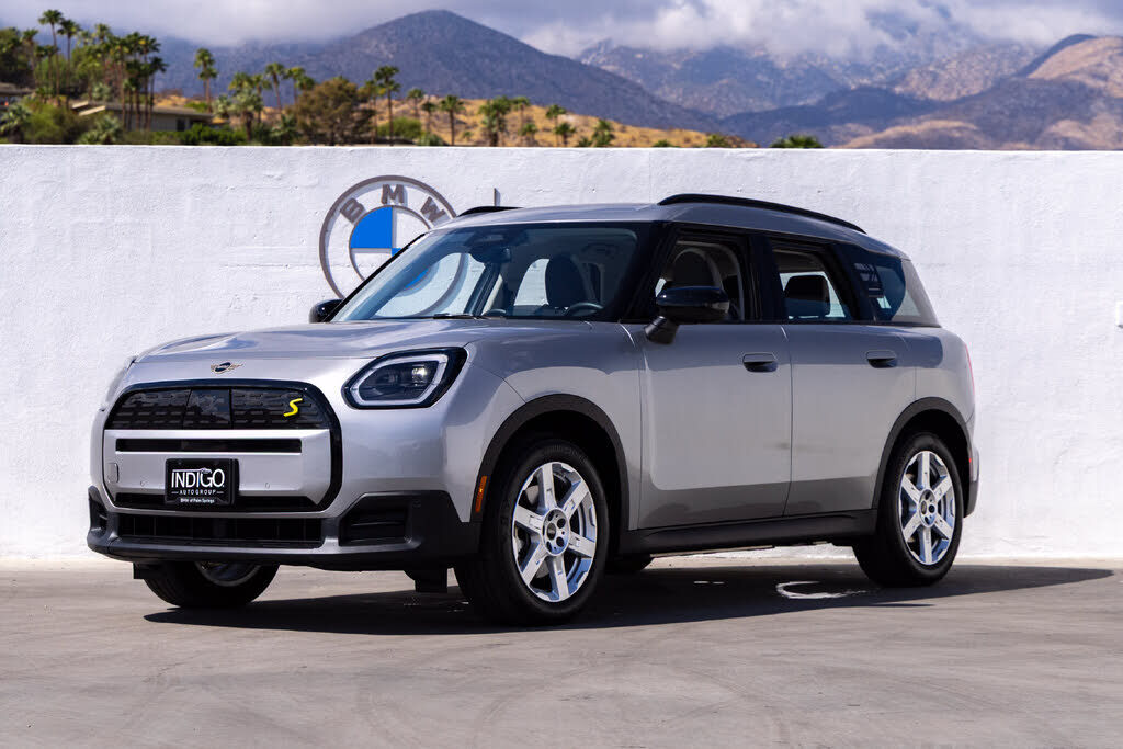 2025 MINI Countryman