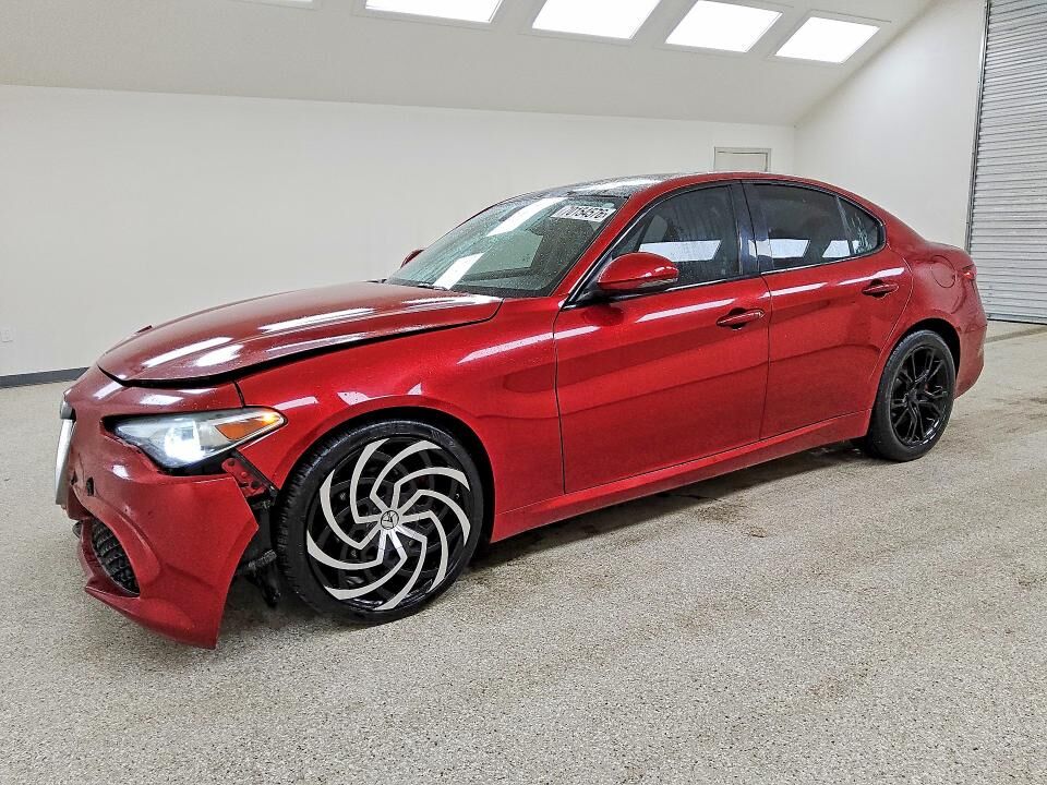 2017 ALFA ROMEO Giulia