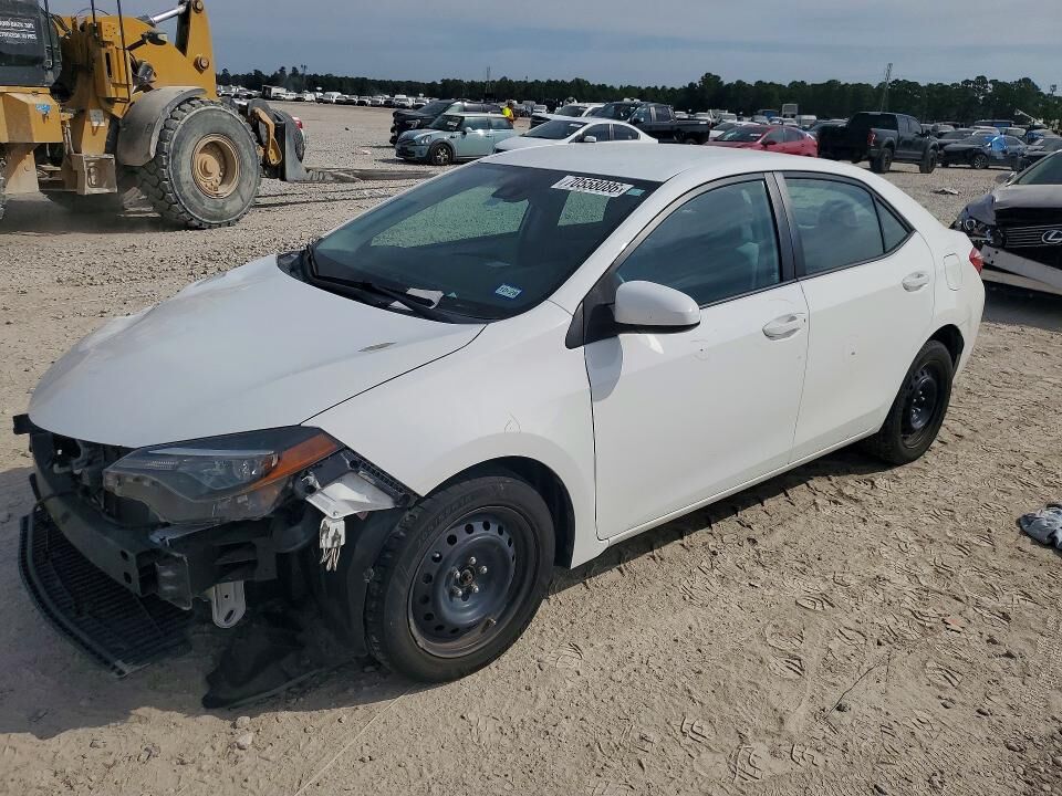 2017 TOYOTA Corolla