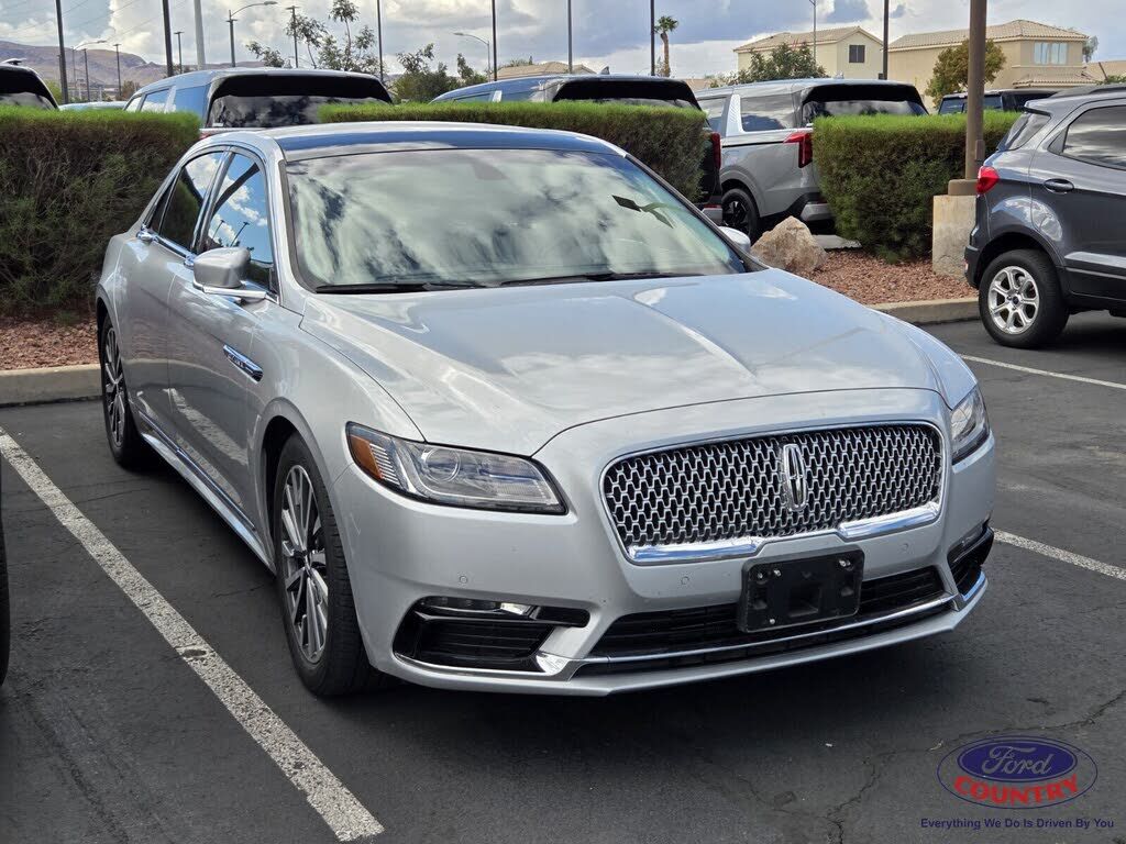 2017 LINCOLN Continental