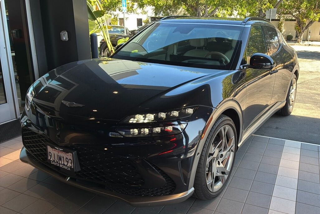 2023 GENESIS GV60
