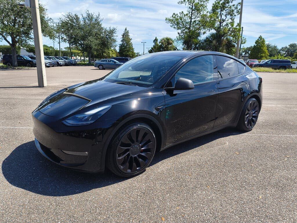 2021 TESLA Model Y